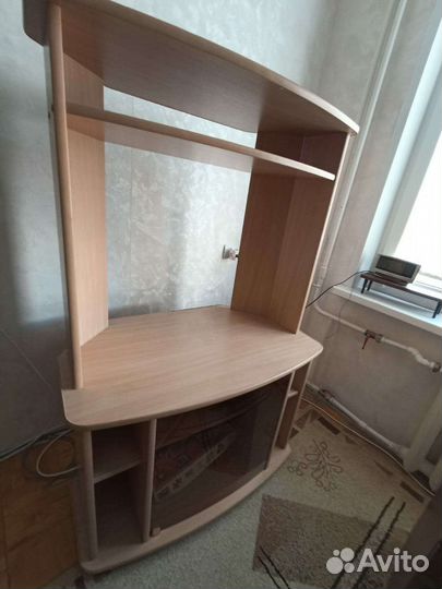 Тумба под телевизор