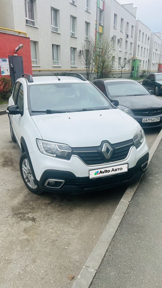 Renault Sandero Stepway: фото владельца
