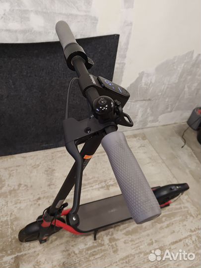 Электросамокат Ninebot KickScooter D18U Б/У