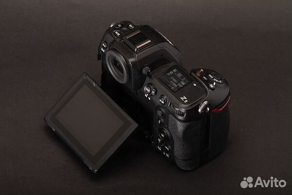 Фотоаппарат Nikon Z8 Body