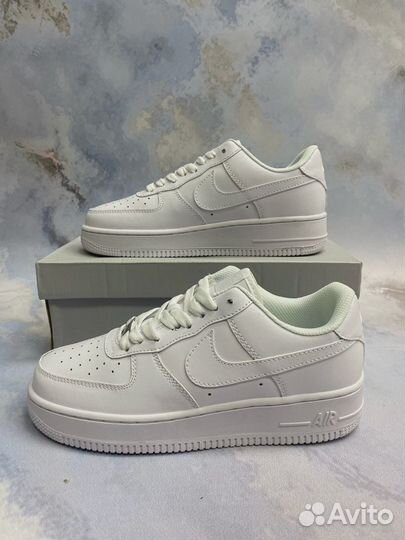 Кроссовки Nike air force 1