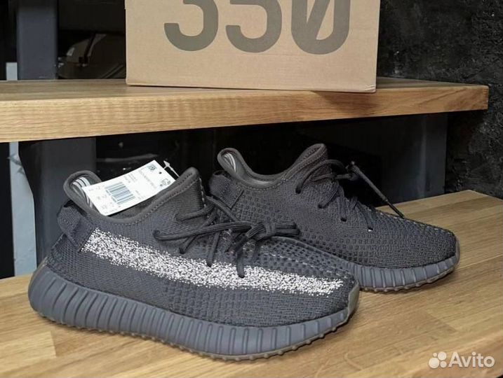 Кроссовки Adidas yeezy boost 350 v2 Black