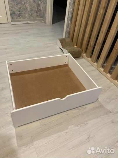 Ящик для кровати