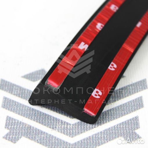 Универсальный лип-спойлер 