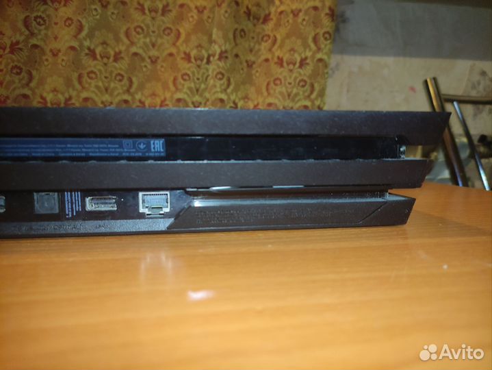 Sony PS4 pro 1tb игры в комплекте