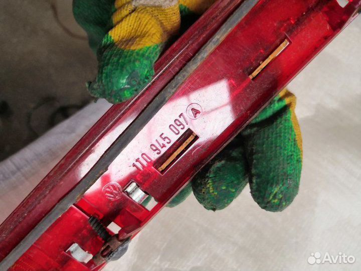 Фонарь задний Volkswagen Touran 1 2004