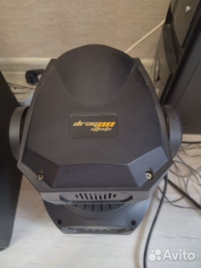 Светодиодная голова Dragon Effects IS30-MH