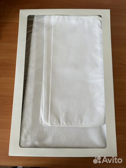 Скатерть + 12 салфеток (80ые, новое)