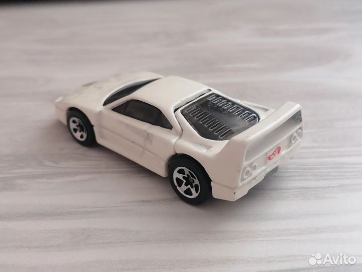 Hot wheels ferrari F40