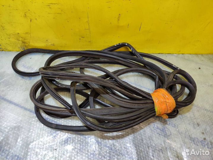 Уплотнители дверей Kia Cerato 2013-2016 Yd