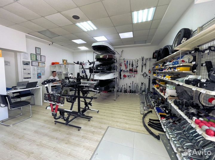 Замок легкового прицепа на борт (подъема кузова)