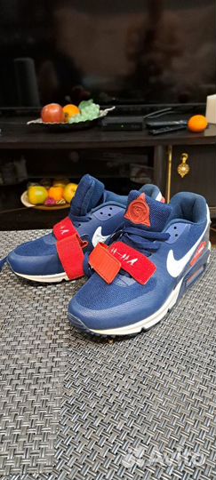 Кроссовки nike