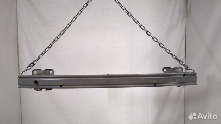 Усилитель бампера Opel Vivaro, 2015