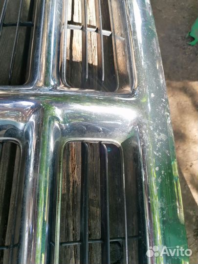 Решетка радиатора dodge dakota