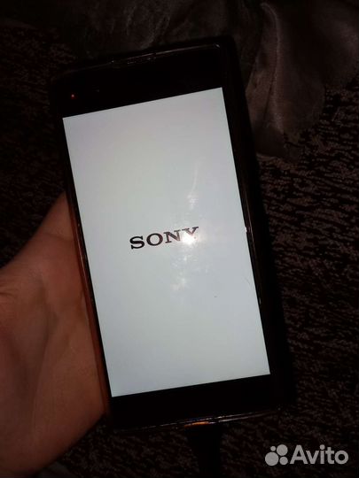 Телефон Sony xperia
