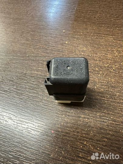 Реле Nissan Primera P12 1.6 QG16DE 2007