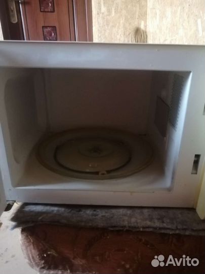 Микроволновая печь midea