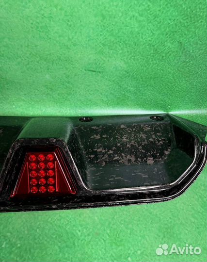 Диффузор задний кованный карбон BMW F90 LED CS