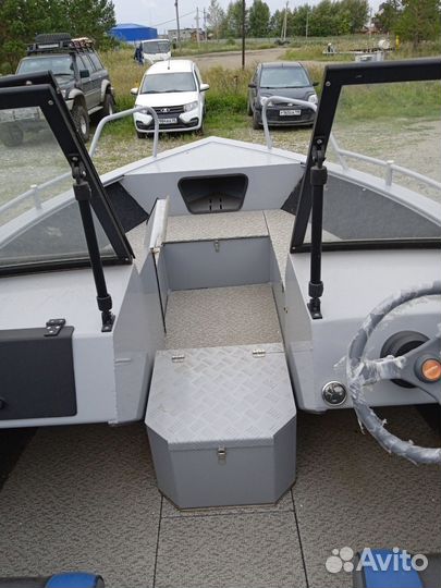 Алюминиевая лодка Orionboat 49fish с мотором