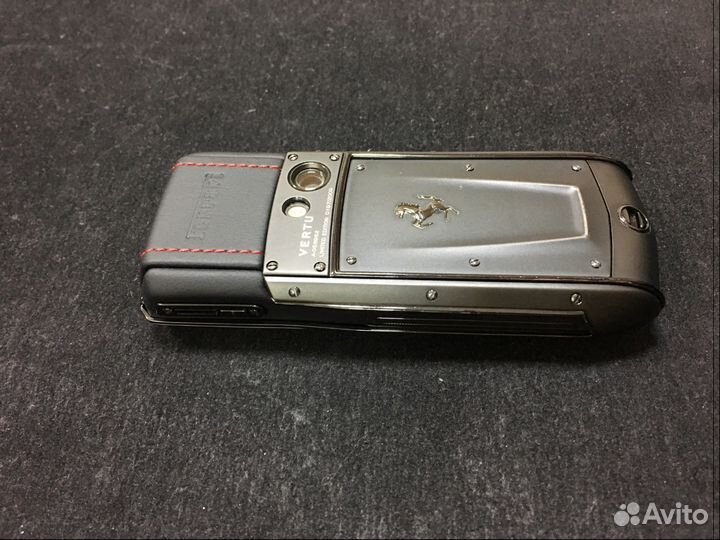 Vertu Ascent Ti