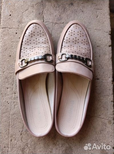 Босоножки 39р две пары