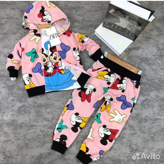 Костюм тройка Zara