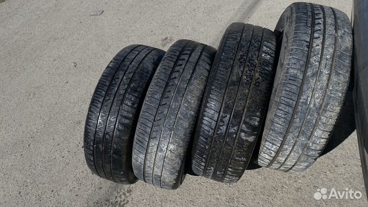 Bridgestone B250 195/65 R15