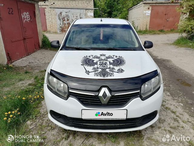 Renault Logan 1.6 МТ, 2016, битый, 130 000 км