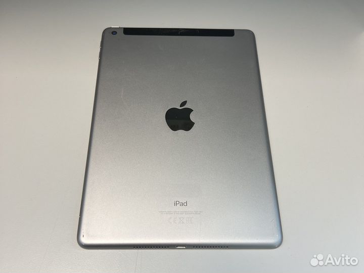 iPad (6-го поколения) 2018 32GB wifi 4g