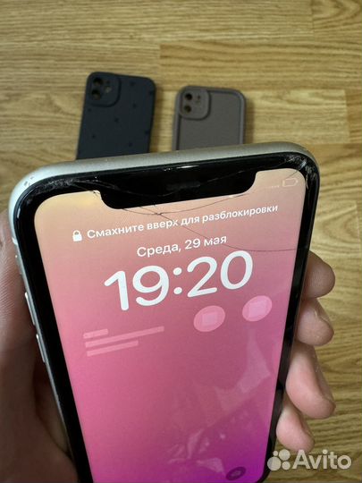 iPhone 11, 64 ГБ