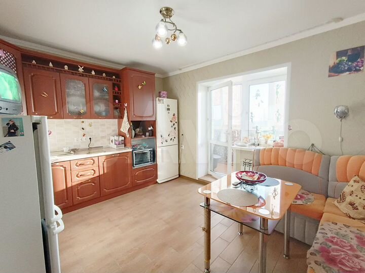 2-к. квартира, 62 м², 13/16 эт.