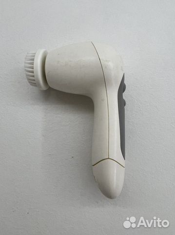 Щетка для очищения лица Braun