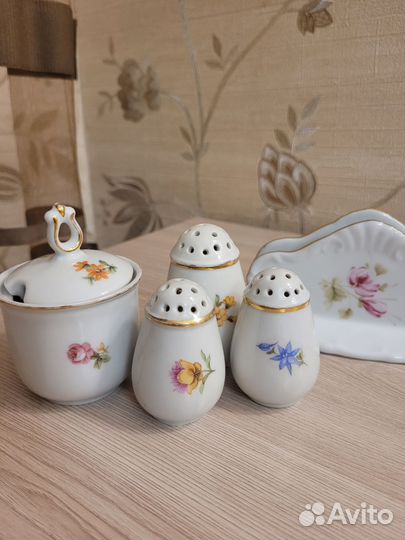 Набор для специй, салфетница