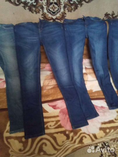 Джинсы