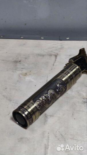 Триммер для бороды и усов