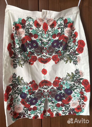 Костюм женский