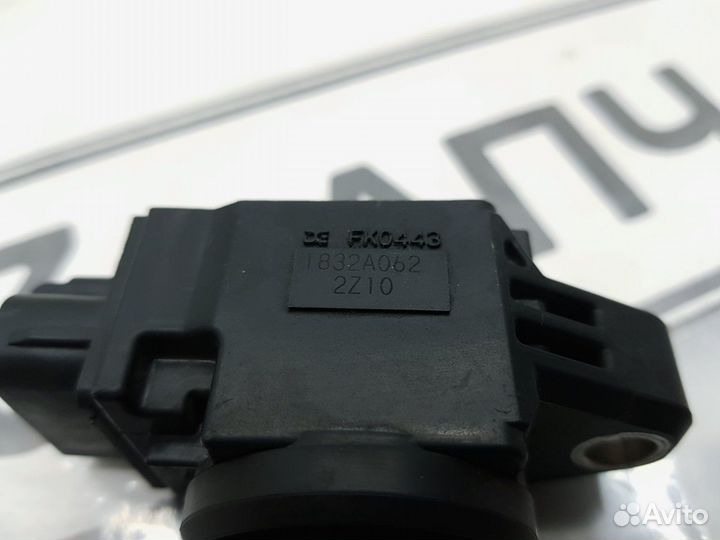 Катушка зажигания Mitsubishi Outlander GF8 4J12