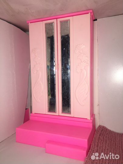 Шкаф для кукол