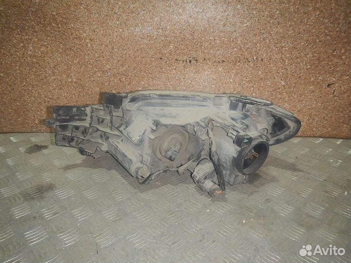 Фара правая, Mitsubishi (Митсубиси) -outlander (03