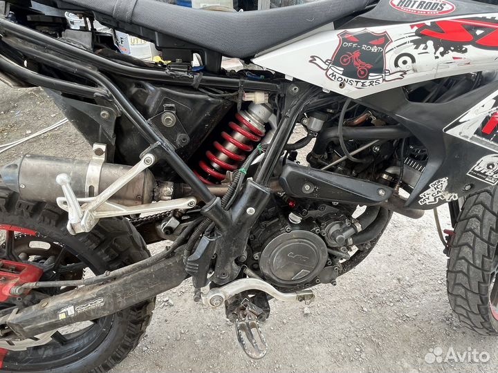 Stels trigger 125