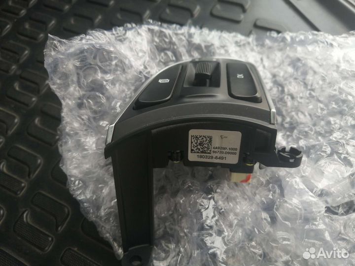 Блок кнопок меню kia sportage 4