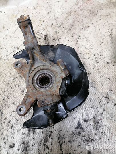 Кулак поворотный передний левый шаровая под замену