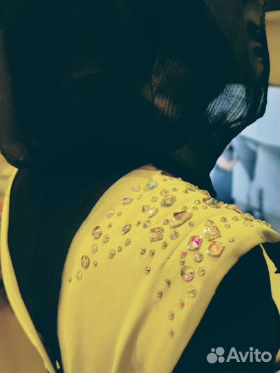 Расклейка страз