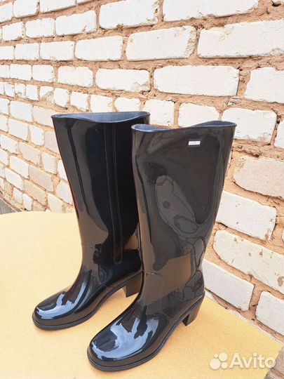 Резиновые сапоги чёрные
