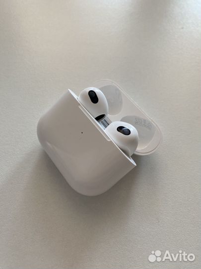 Airpods 3 LUX