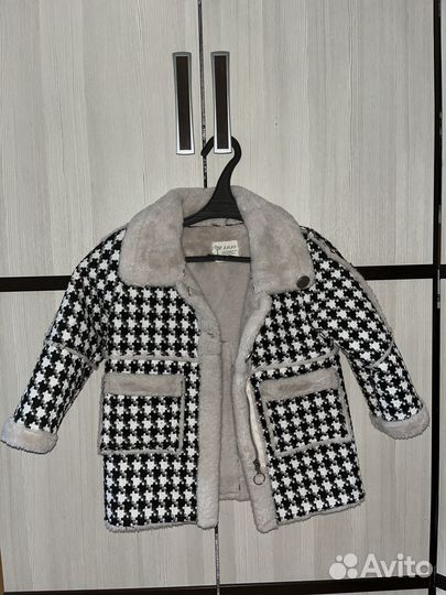 Пальто на девочку