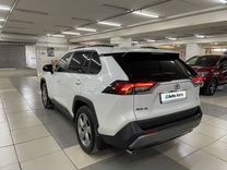 Toyota RAV4 2.5 AT, 2021, 38 000 км, с пробегом, цена 3 990 000 руб.