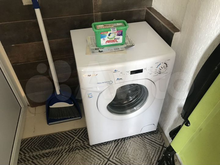 Комната 32 м² в 2-к., 1/3 эт.