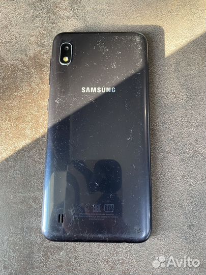 Samsung Galaxy A10, 2/32 ГБ