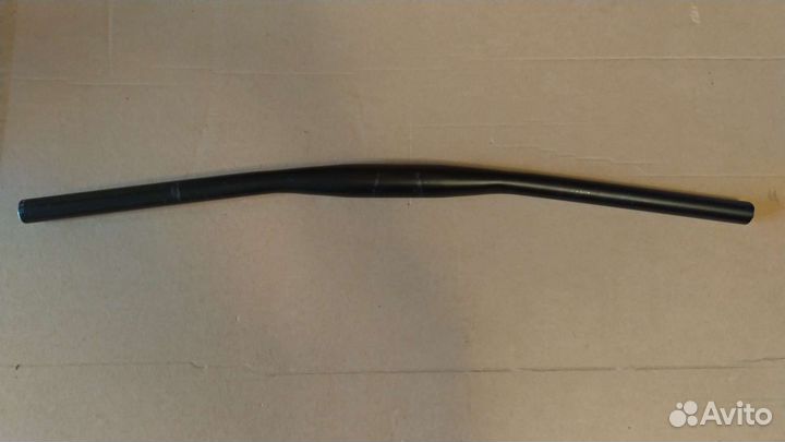 Руль для велосипеда 31,8 мм. 660 мм